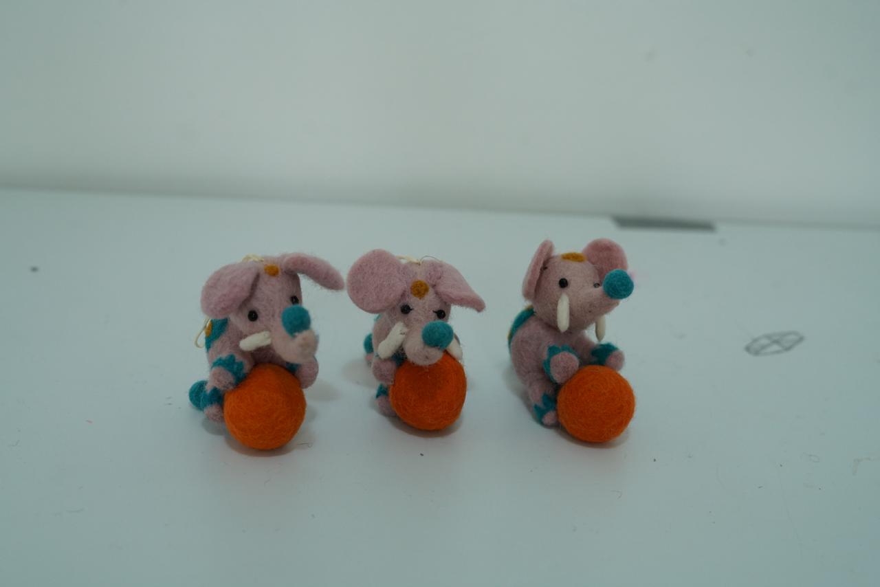Baby Elephant Felt Ornament β Handmade Wool Decoration